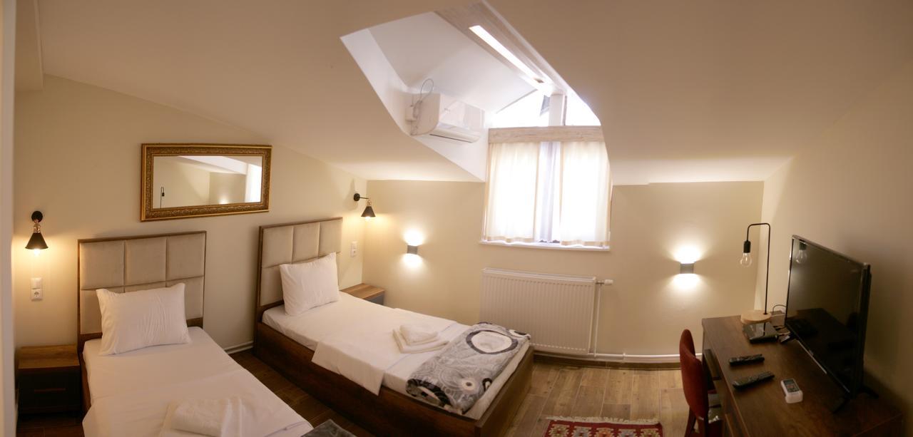 Saray Hotel Prizren Dış mekan fotoğraf