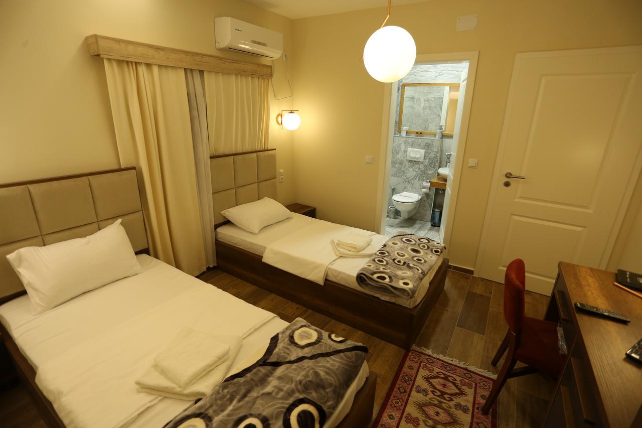 Saray Hotel Prizren Dış mekan fotoğraf