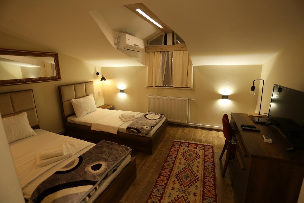 Saray Hotel Prizren Dış mekan fotoğraf