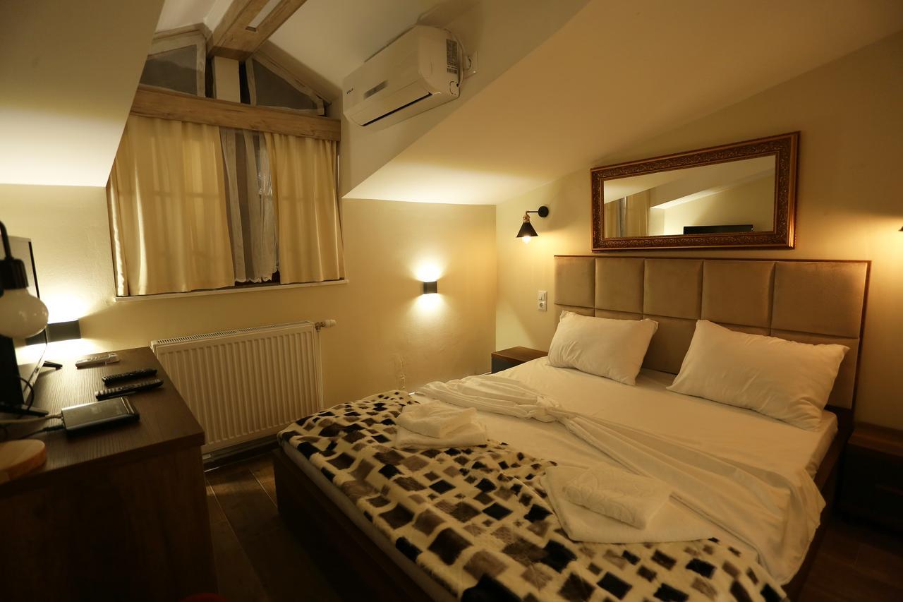 Saray Hotel Prizren Dış mekan fotoğraf