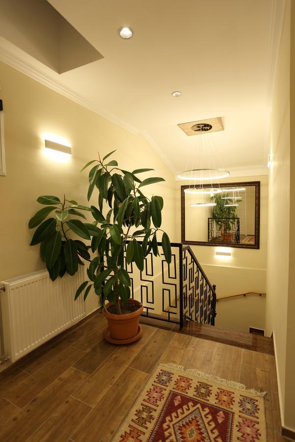 Saray Hotel Prizren Dış mekan fotoğraf