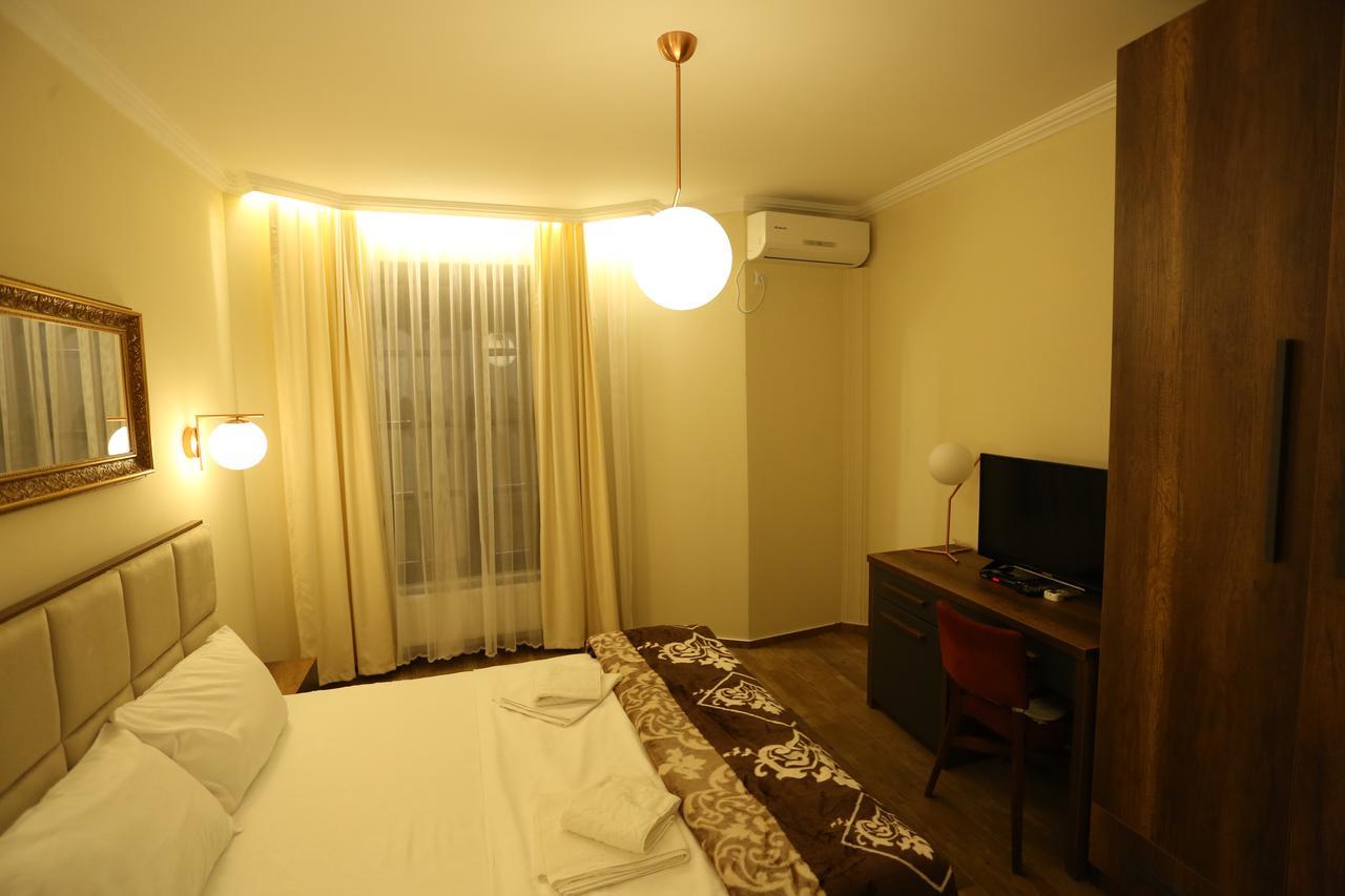 Saray Hotel Prizren Dış mekan fotoğraf